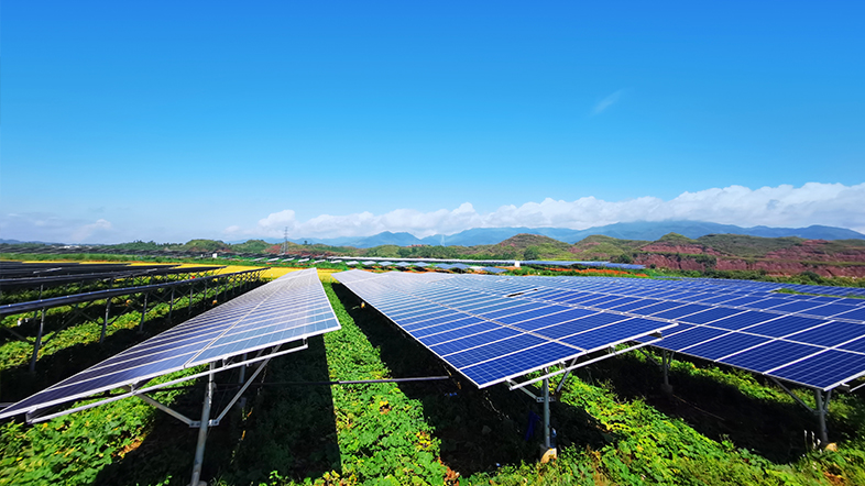 光伏发电为什么会被当局大力搀扶，和被多人追捧呢？